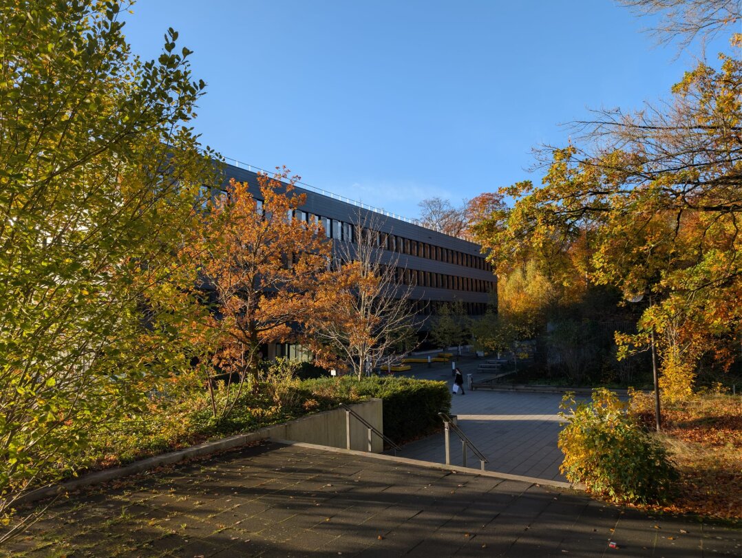 Juristische Fakultät, Gebäude GD
